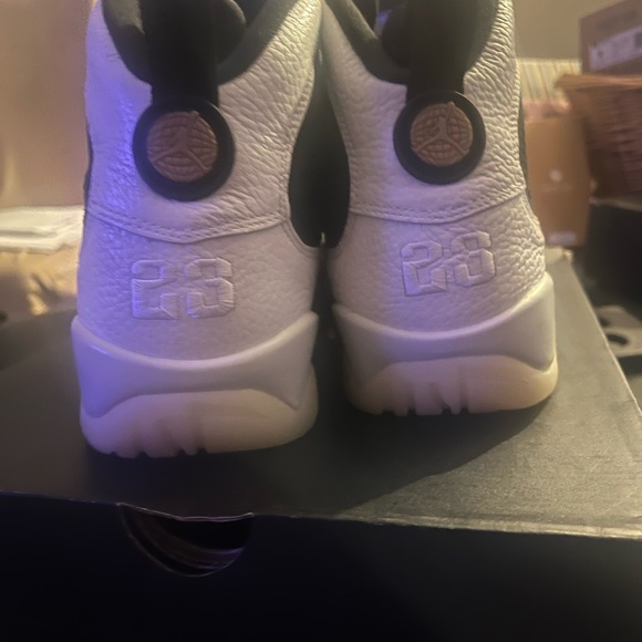 Jordan 9 City of Flight - Picture 3 of 4